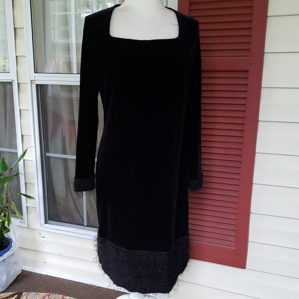 ROBERT KITCHEN Velvet Sheath‎ Elegant Black Long Sleeve Coctail Sheath Dress